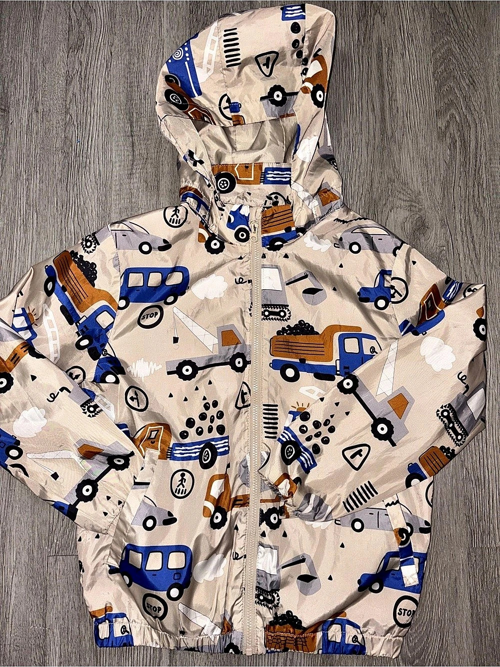 H&M Kids Beige Construction Truck Hooded Windbreaker Jacket Boys - Size 6X/7